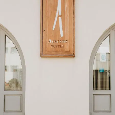 Lägenhetshotell Augustis Ormos (Andros)