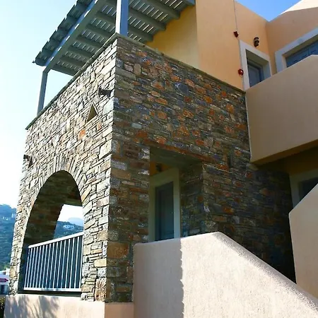 Augustis Ormos (Andros)