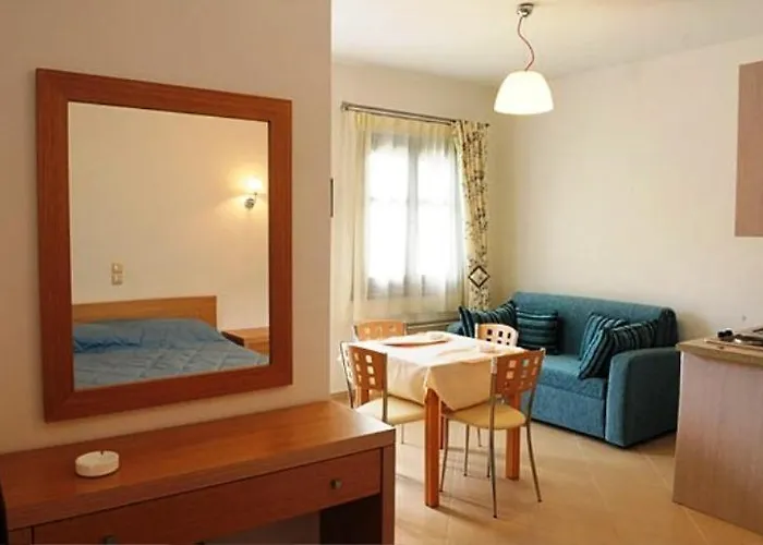 Augustis Ormos (Andros)